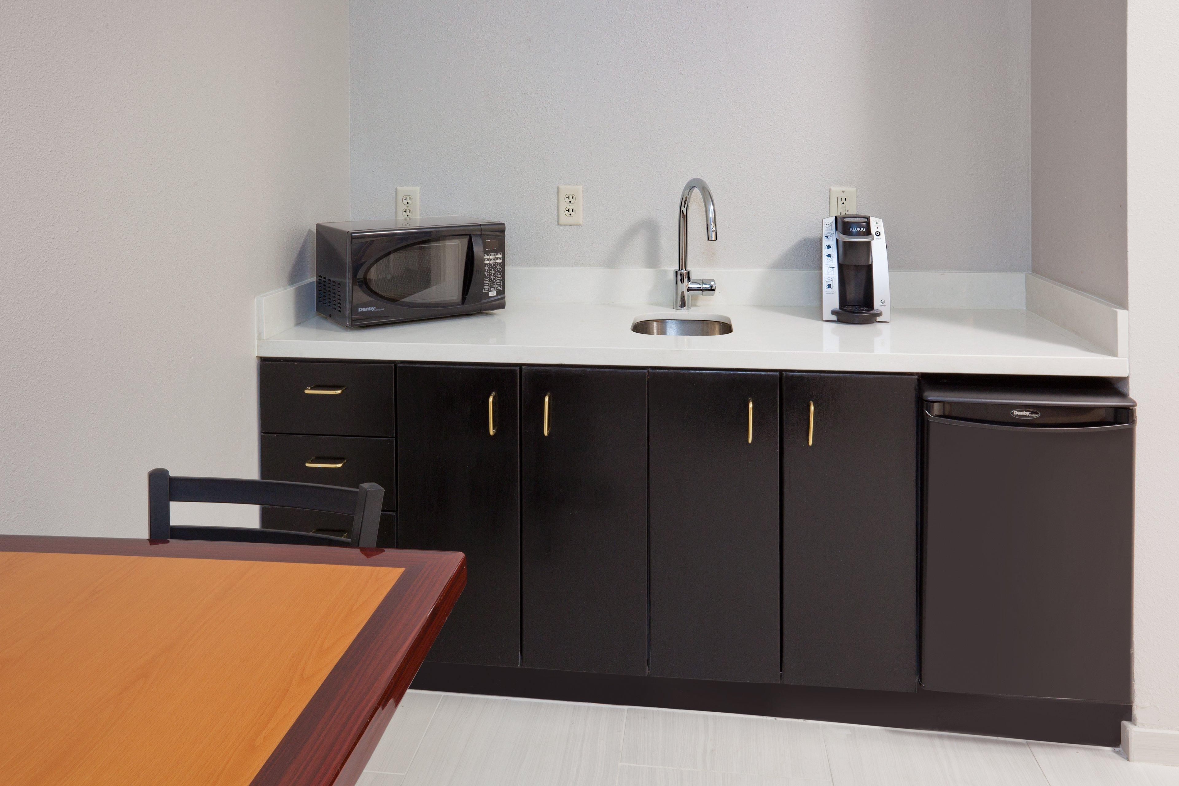 Holiday Inn Express & Suites - Dickinson By Ihg Kültér fotó