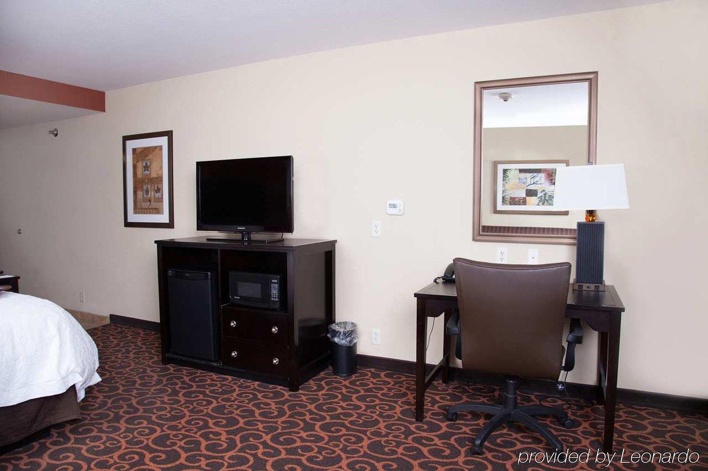 Holiday Inn Express & Suites - Dickinson By Ihg Kültér fotó
