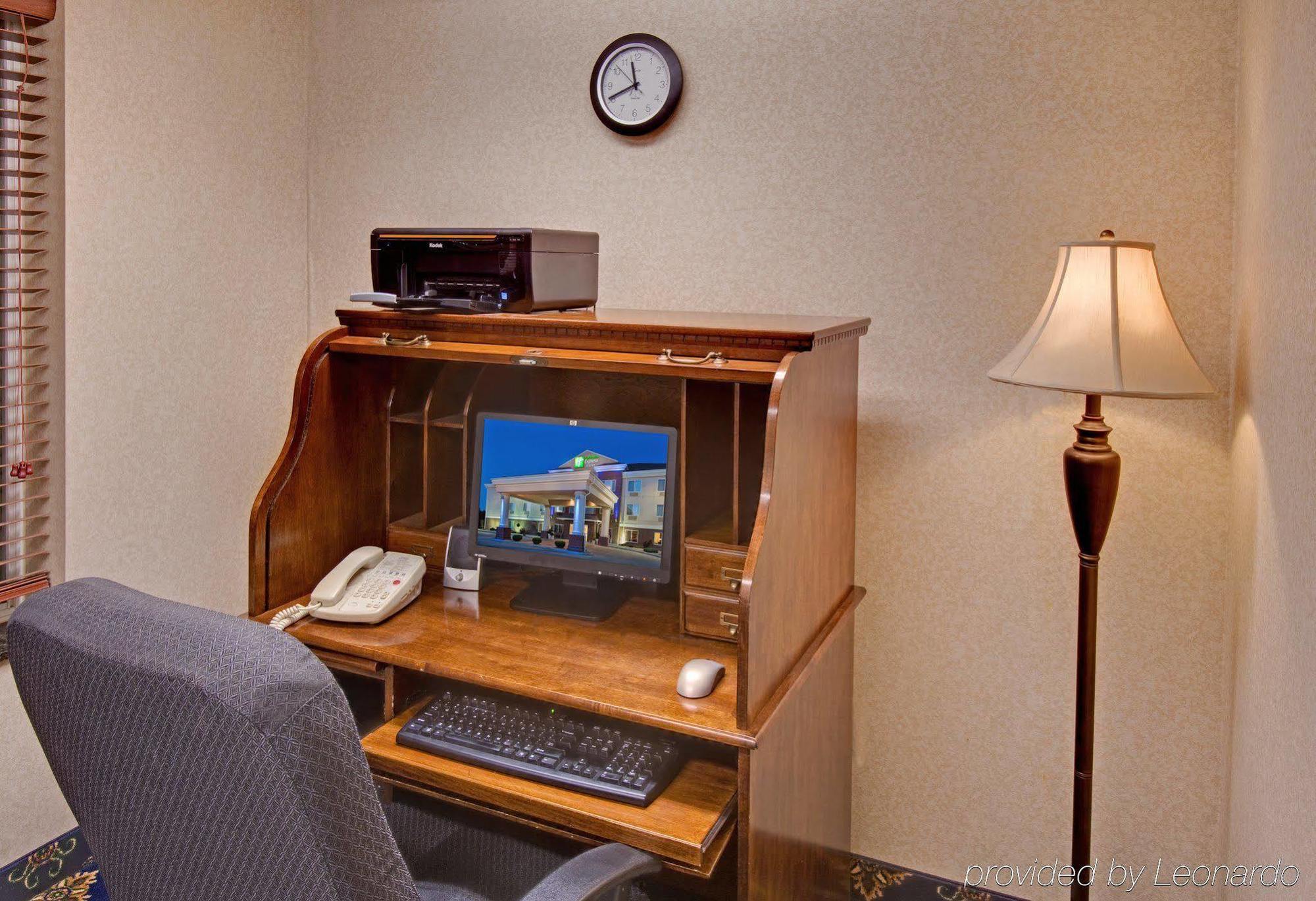 Holiday Inn Express & Suites - Dickinson By Ihg Létesítmények fotó